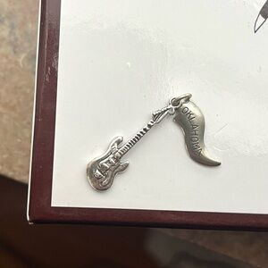 Guitar charm
